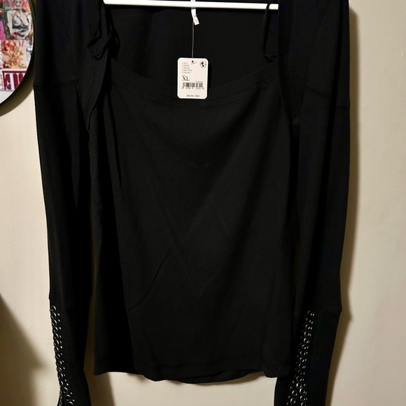 NWT Free People A Little Unruly Top - Picture 4 of 7